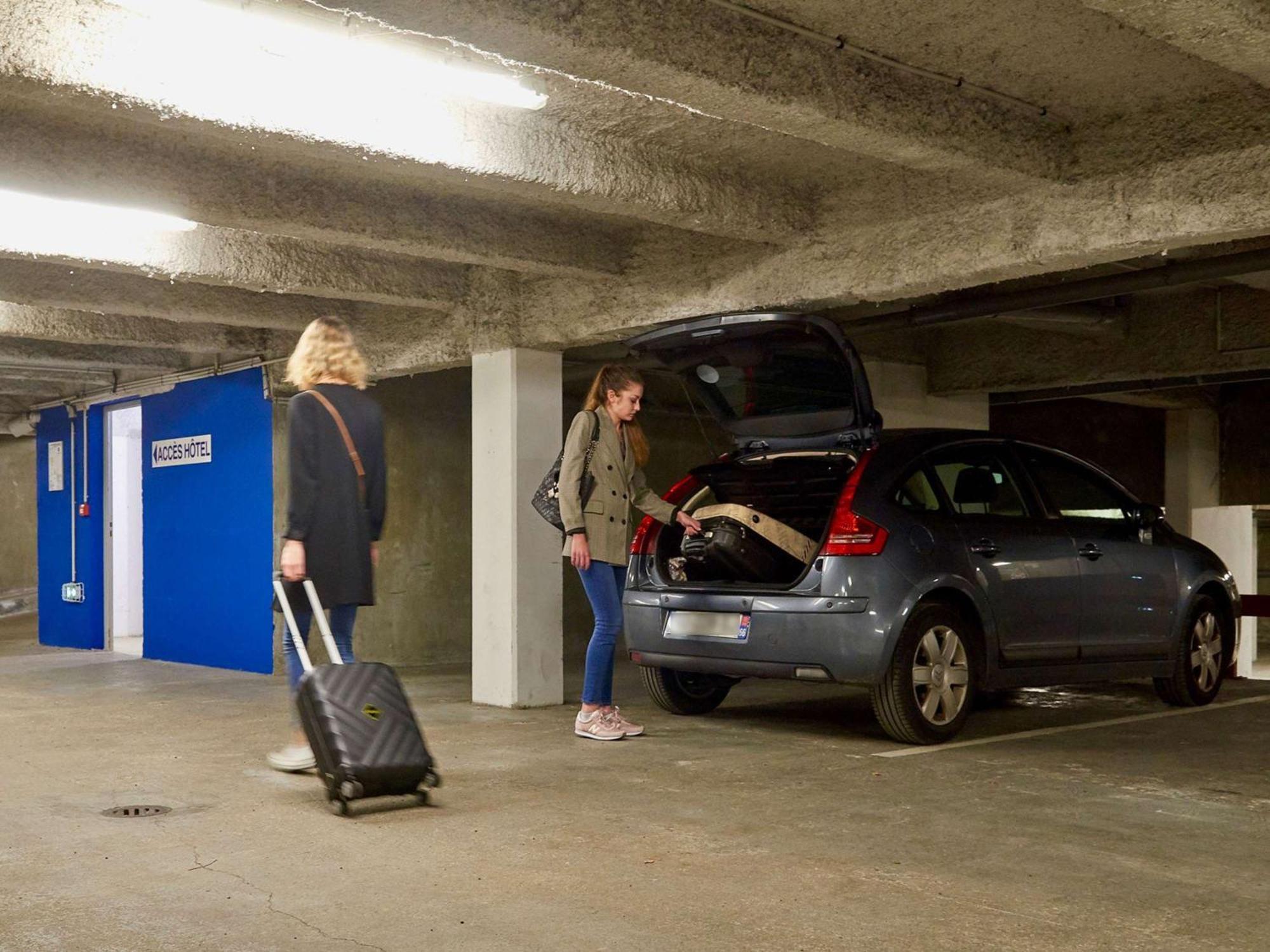 Ibis Budget Cholet Centre Exteriör bild