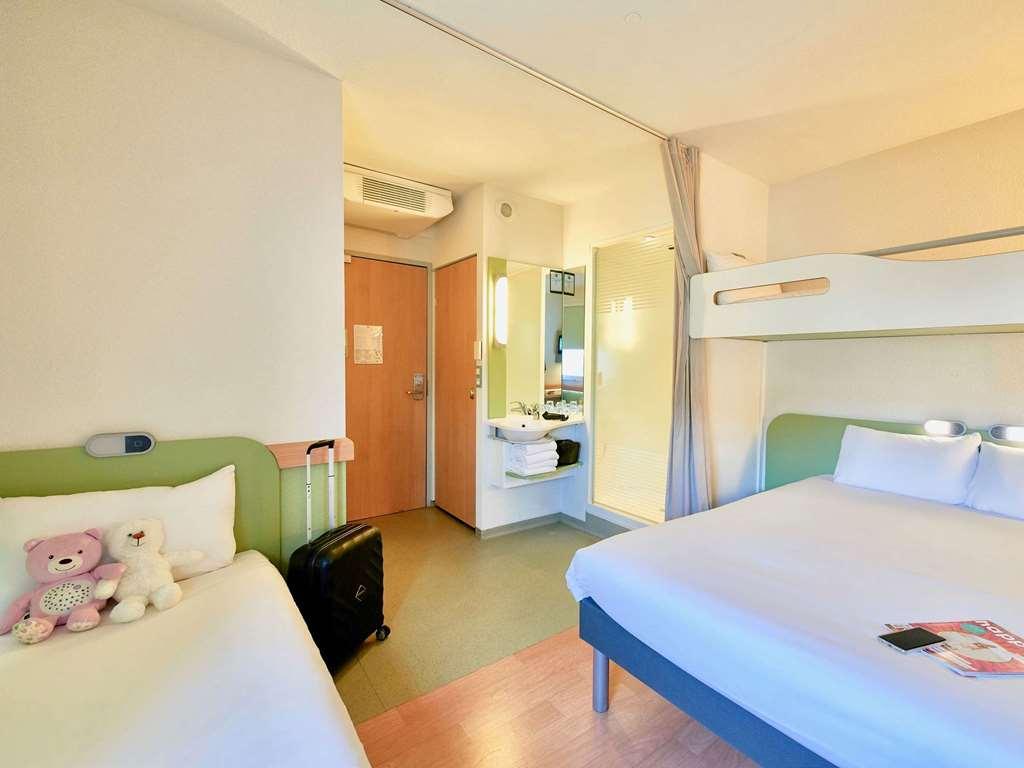 Ibis Budget Cholet Centre Rum bild
