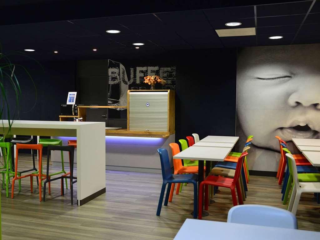 Ibis Budget Cholet Centre Exteriör bild